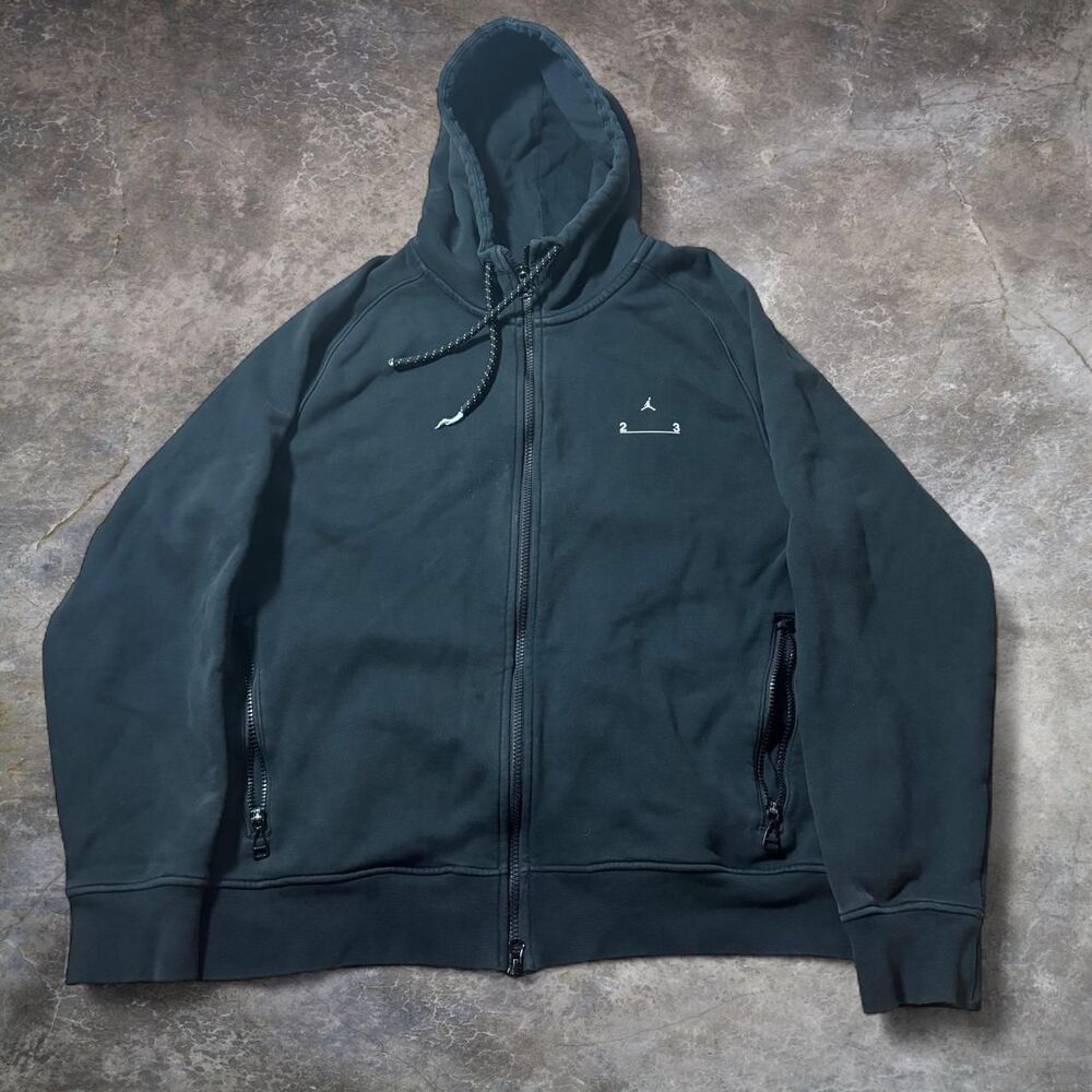 Jordan Men's Black and Green Hoodie